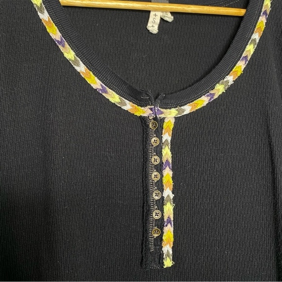 Free People Black Rainbow Thermal Waffle Knit Embroidered Henley Top Size Small - Picture 7 of 12